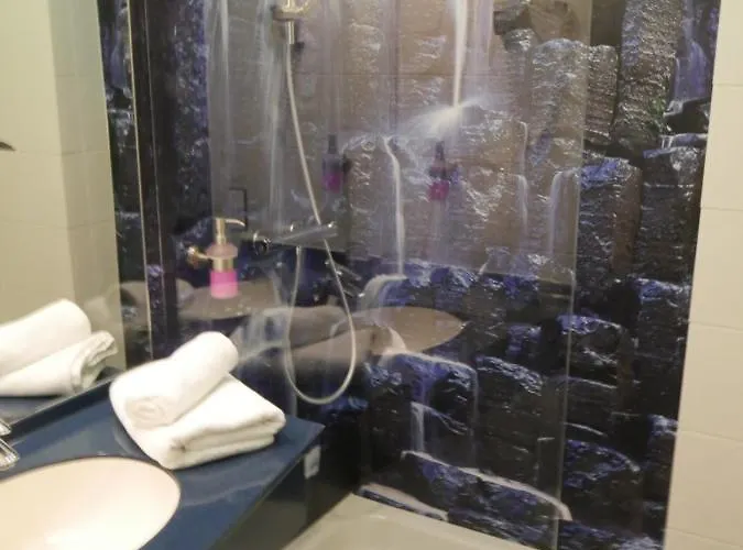 מלון Rheinhessen Gmbh 3*